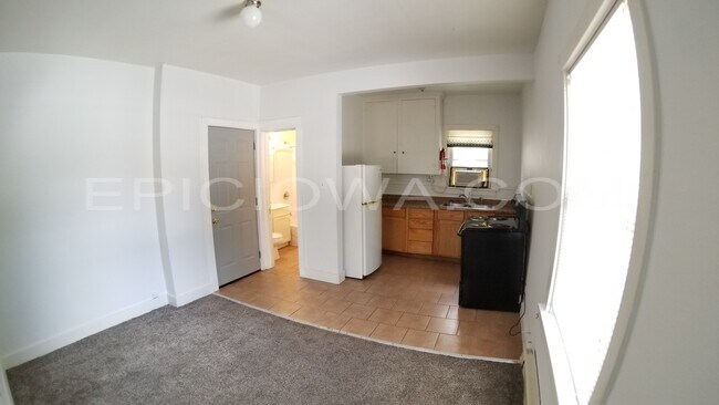 Foto del edificio - 222 5th Ave SW