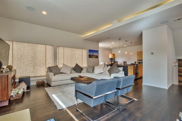 Foto del edificio - 5205 Capitol Ave