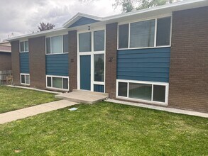 Building Photo - 657 E 7800 S