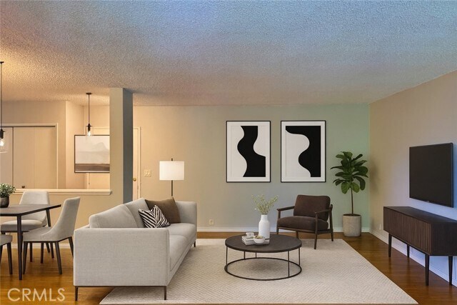 Foto del edificio - 5625 N Sumner Way