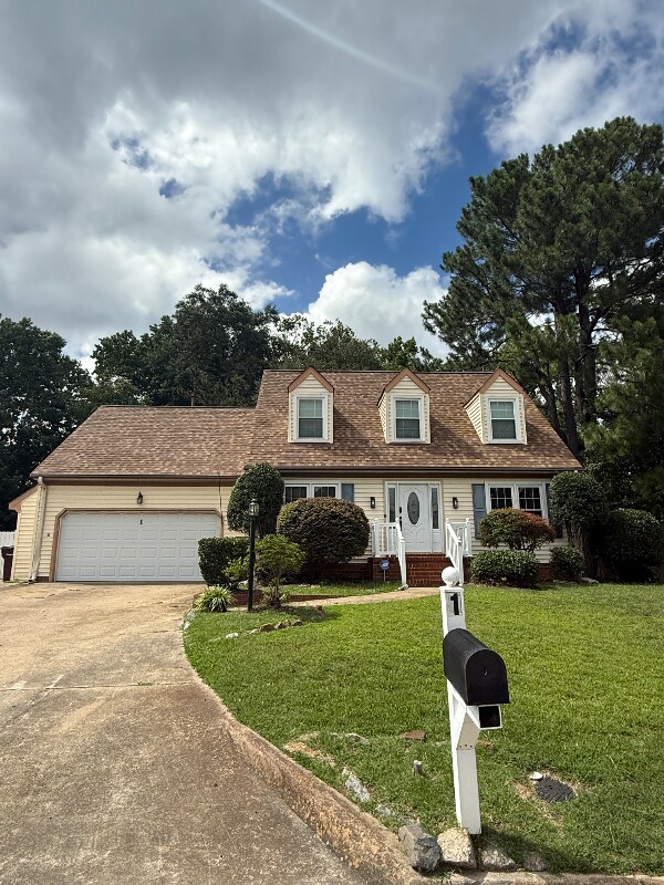 Foto principal - 1 Sol Thorpe Ln
