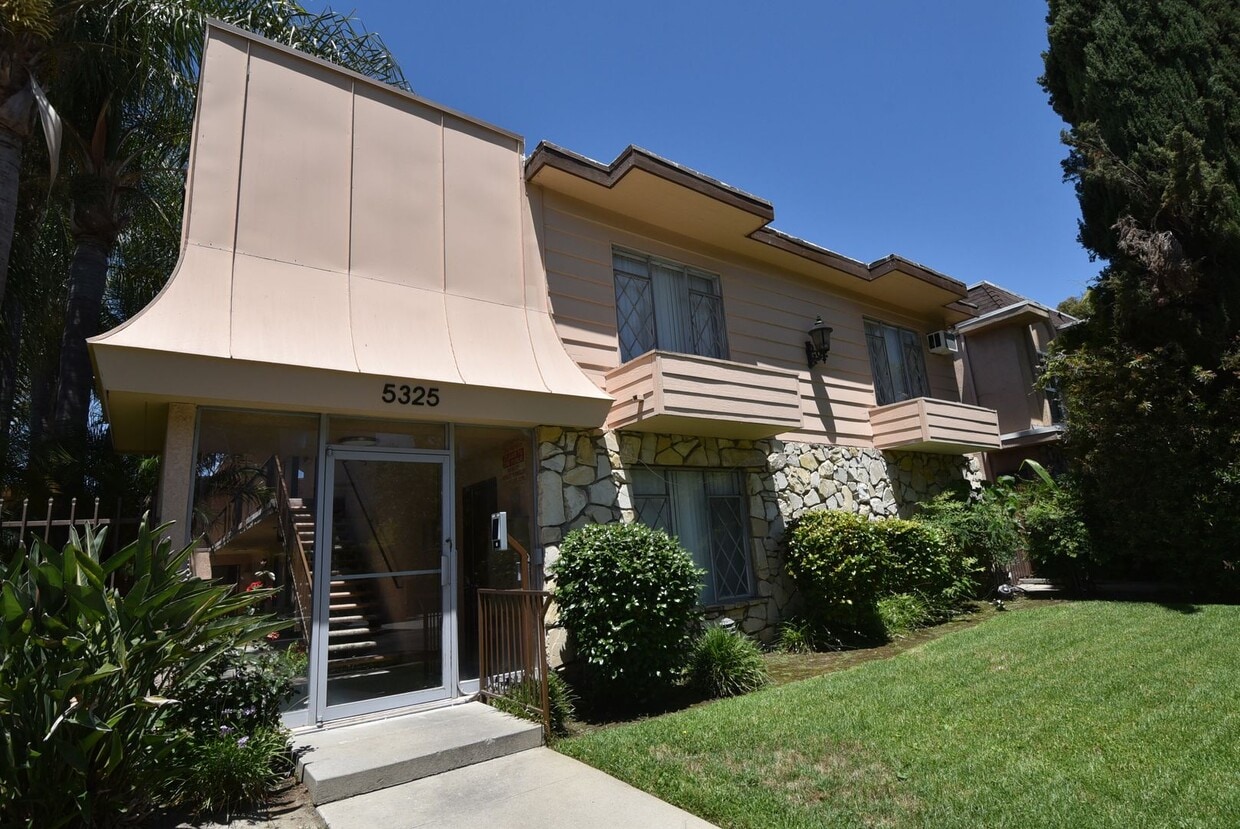 Primary Photo - 5321 Agnes Ave