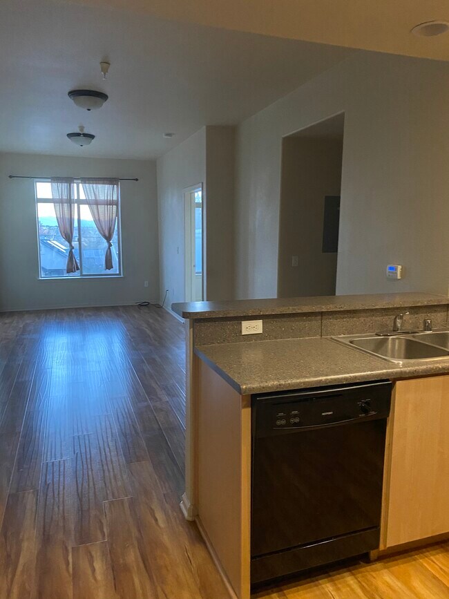 Foto del edificio - 1300 Market St