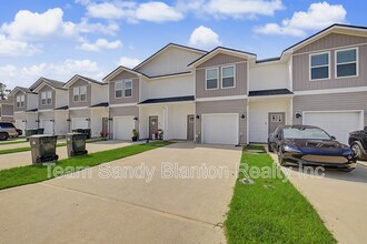 Building Photo - 9055 Golden Eye Dr