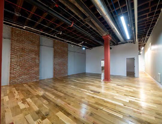 Foto del edificio - 635 W Lakeside Ave