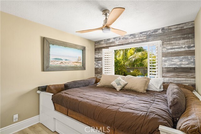 Foto del edificio - 9442 Tiki Cir