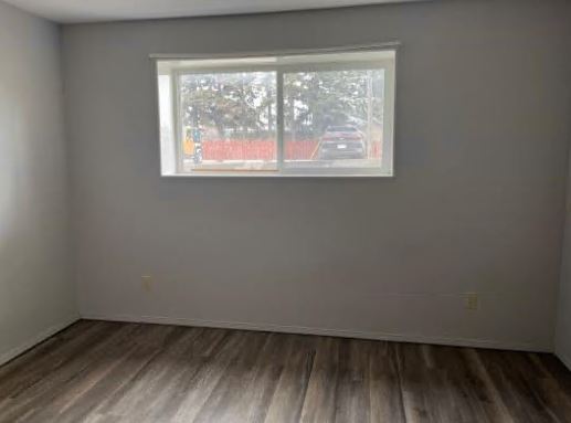 Photo du bâtiment - 2 Bed 1 Bath Unit in Olds, AB