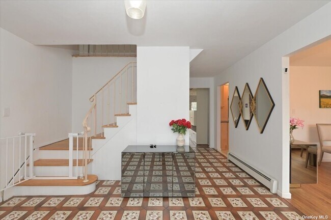 Building Photo - 7 Peppermill Ct