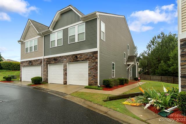Primary Photo - 7316 Adare Mews Rd