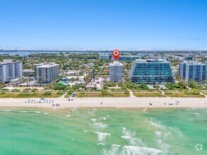 Building Photo - 9341 Collins Ave