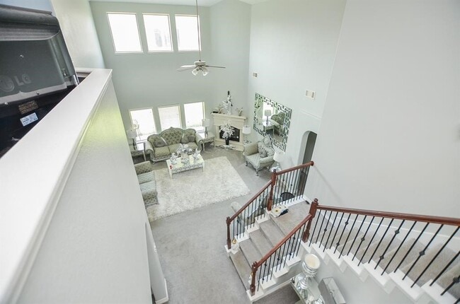 Foto del edificio - 6638 Miller Shadow Ln