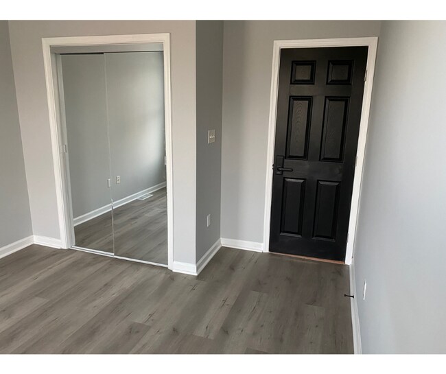 Building Photo - 2800 The Alameda