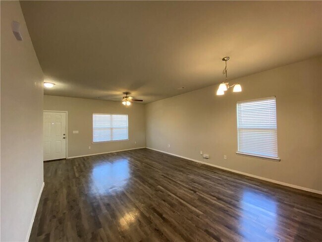 Foto del edificio - 6407 SW Warrington Rd