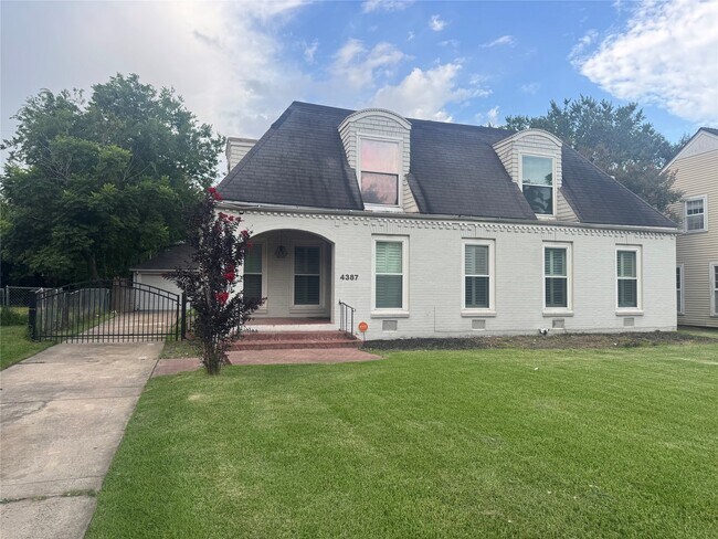 Foto del edificio - 4387 Harvest Ln
