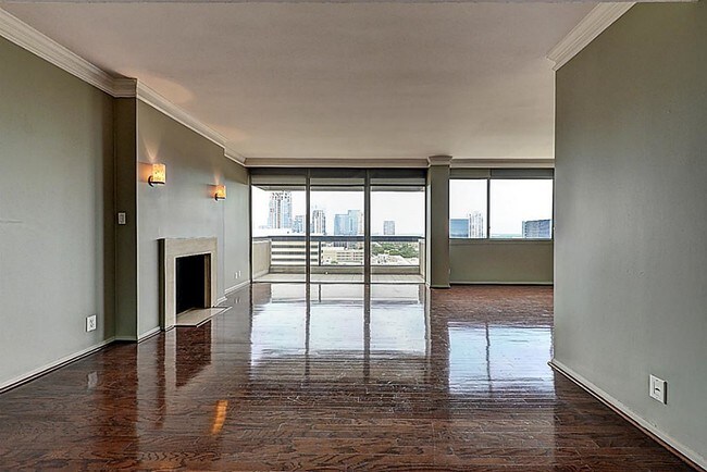 Building Photo - 49 Briar Hollow Ln