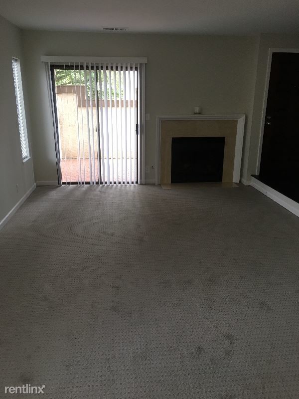 Building Photo - 2 br, 2.5 bath Townhome - 574 Pimlico Court