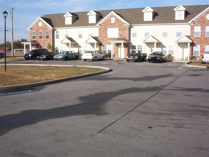 Primary Photo - 1216 Meadow Creek Ln