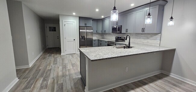 Photo - 594 N Wilderness Trail House