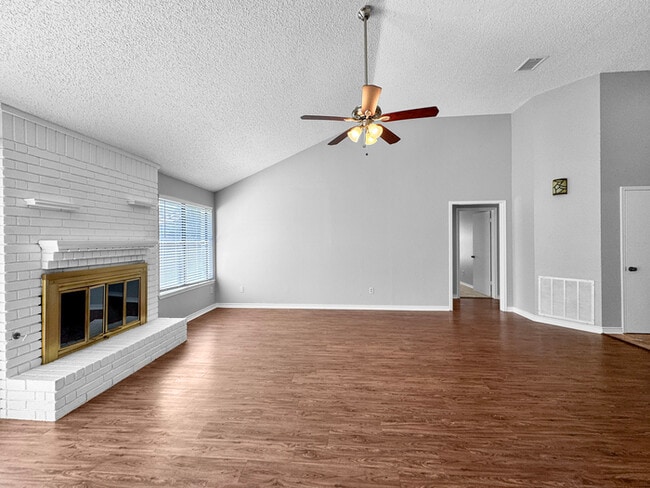 Building Photo - 6107 Ridge Top Ln