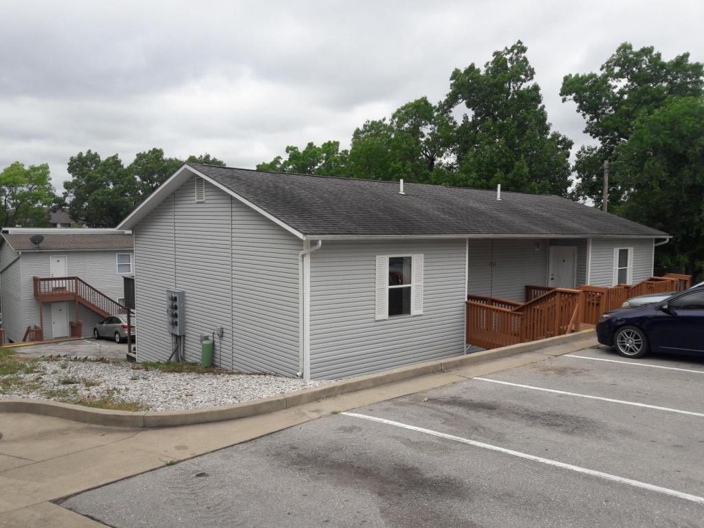 Primary Photo - 1151 Links Rd.