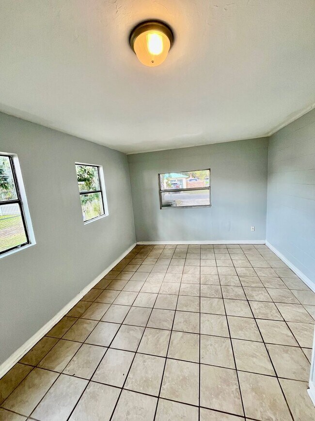 Photo - 39500 Lincoln Ave Apartment