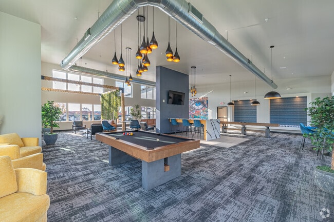 Sala comunitaria - Galloway Flats |  Luxury Living with all the amenities!