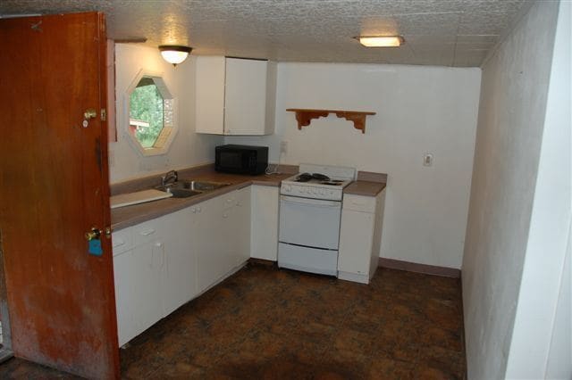 Building Photo - 3 br, 1 bath House - 91729 Youngs River Road