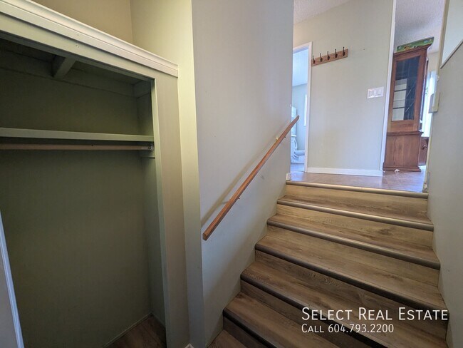 Photo du bâtiment - 46600 Teton Ave