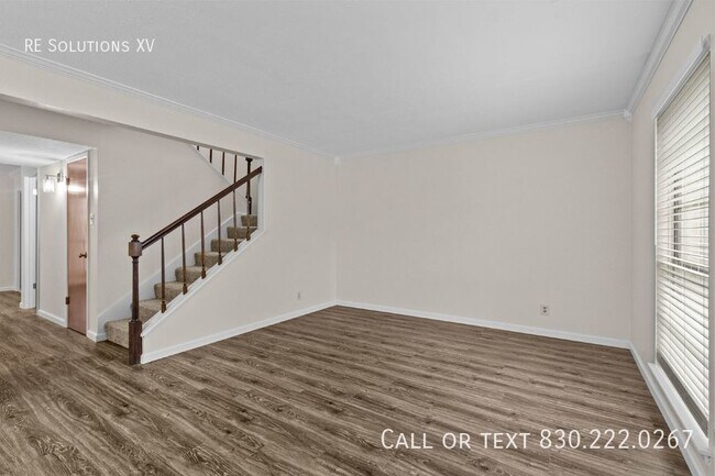 Foto del edificio - 5443 Callaghan Rd