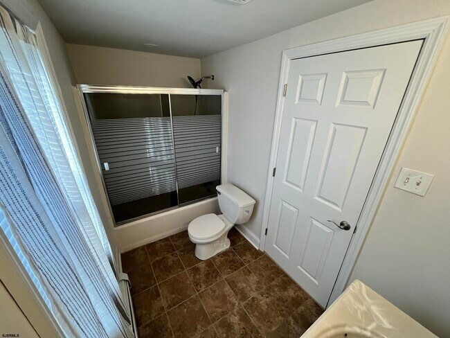 Foto del edificio - 9 N Wissahickon Ave