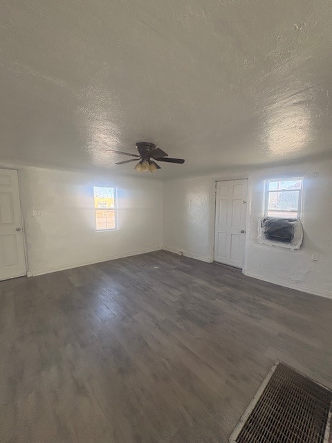 Building Photo - 502 Headingly Ave NW