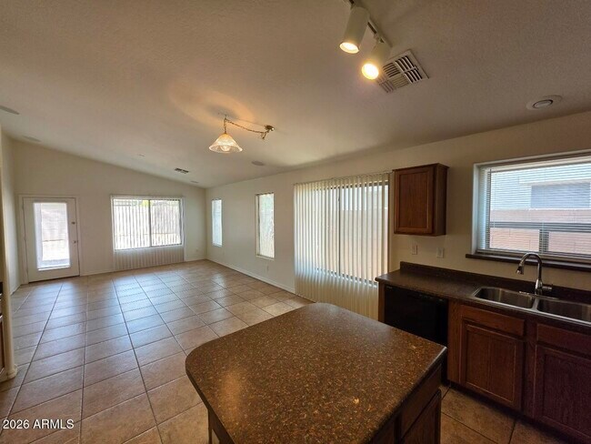 Foto del edificio - 5532 W Southgate Ave
