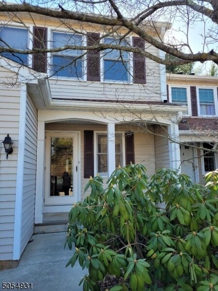 Foto principal - 133 Carriage Ln