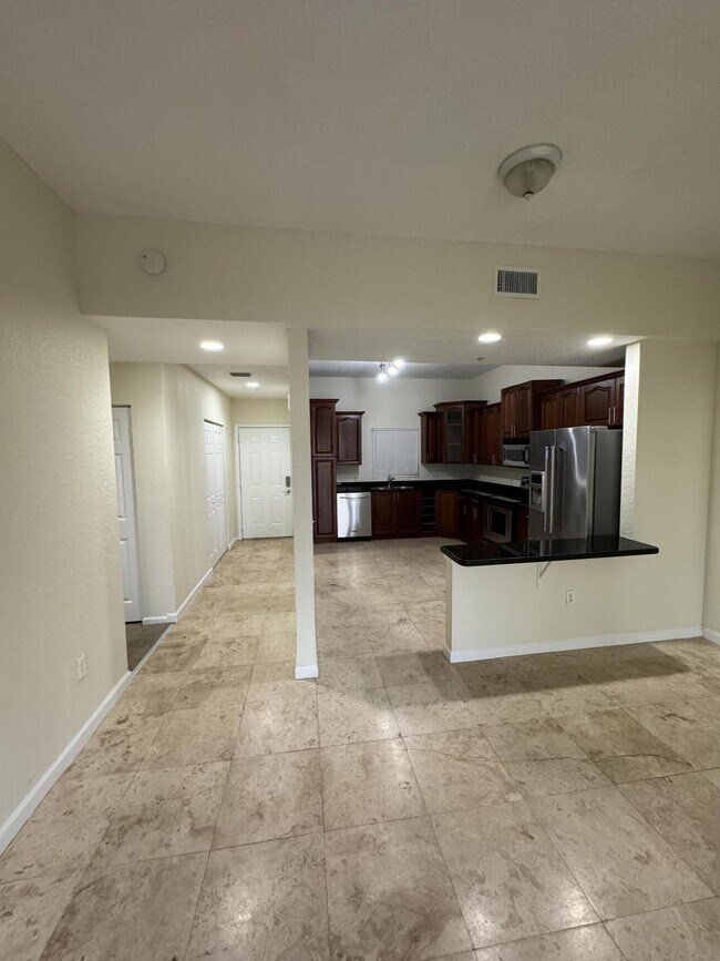 Building Photo - 1640 Presidential Way