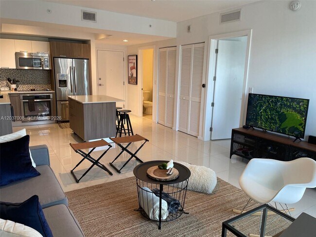 Foto del edificio - 5300 Paseo Blvd