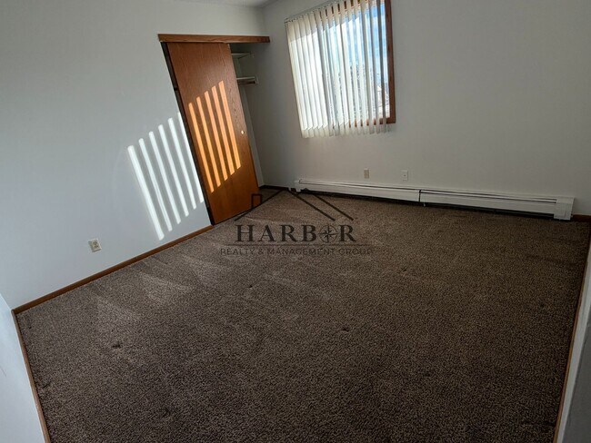 Foto del edificio - Hayfield Greens Apartments, 110 Bldg - 110 - 201