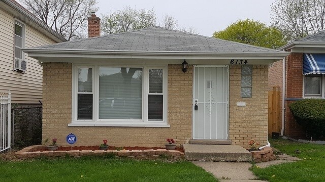 Primary Photo - 6134 S Elizabeth St