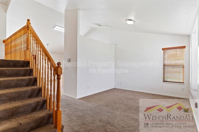 Foto del edificio - 2126 Pebblebrook Rd