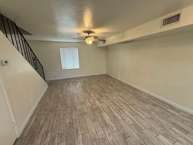 Photo - 6140 W Townley Ave House