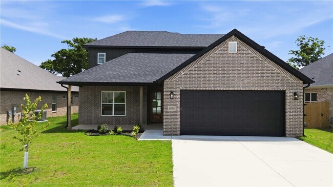Building Photo - 1070 Whistler St