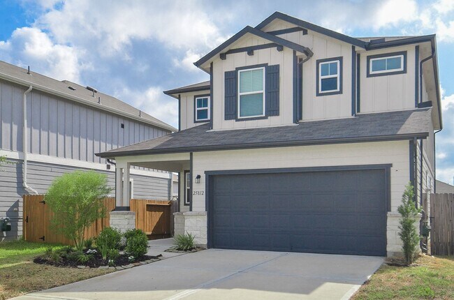 Building Photo - 25812 Hedgerow Dr