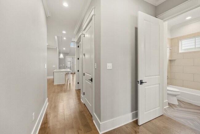 Foto del edificio - 197 Camellia Oaks Ave