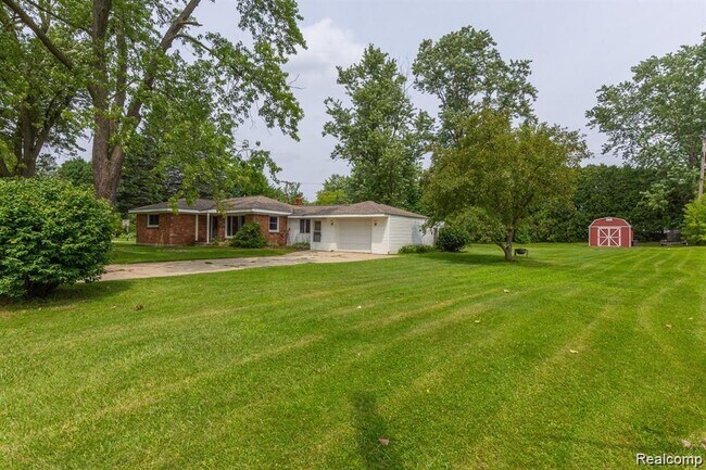 Foto del edificio - 2754 Candlewick Dr