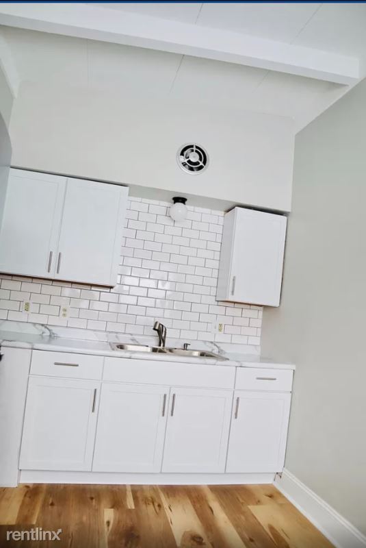Building Photo - 3 br, 1 bath House - 6554 Lafayette Ave