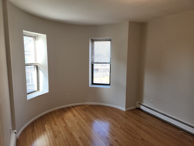 Foto del edificio - 3148 Washington St