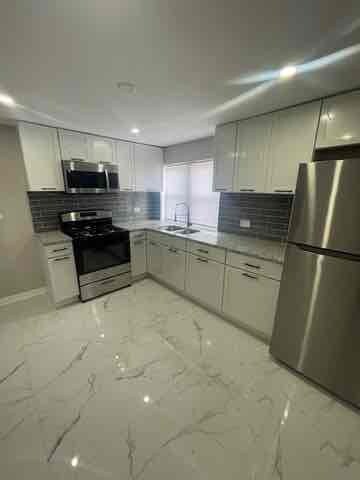 Foto del edificio - 539 Wentworth Ave