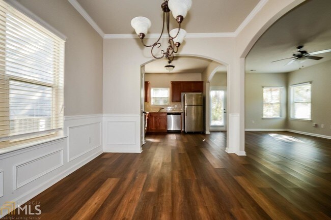 Foto del edificio - 5567 Union Pointe Pl