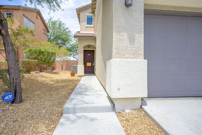 Building Photo - 8910 W Marble Light Ave