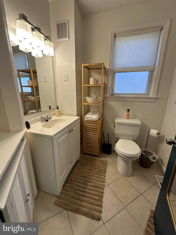 Foto del edificio - 221 W Chester Pike