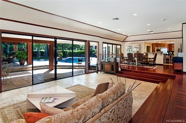 Foto del edificio - 1142 Waikui Pl